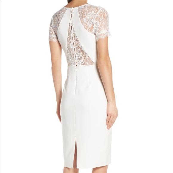 Gorgeous chi chi London dress - Picture 2 of 9